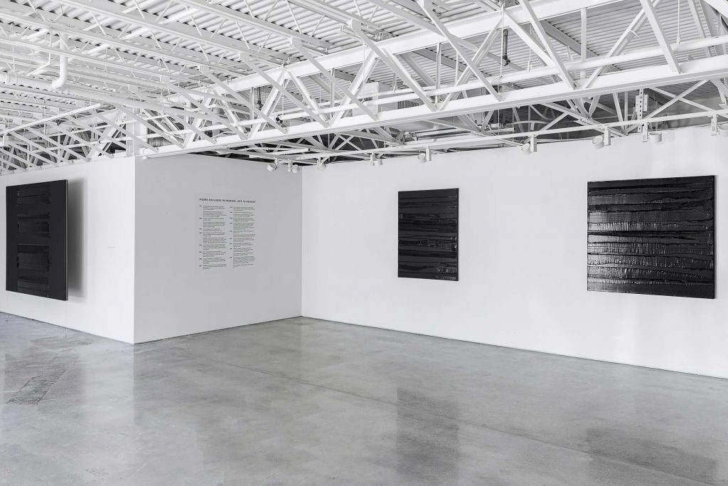 Soulages_Palm Beach 2021_Installation view 05