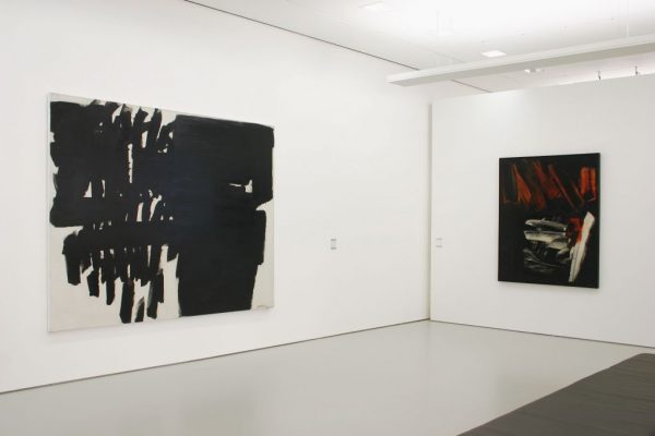 Peinture, 202 X 256 cm 10 Octobre 1963 (cat. n° 520)  Peinture, 162 X 130 cm, 2 Novembre 1959 (cat. n° 390)