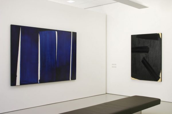 5 	  Peinture, 162 x 240 cm, 30 Avril 1972 (cat. n° 708)  Peinture, 162 X 129 cm, 14 Avril 1979 (cat. n° 786)